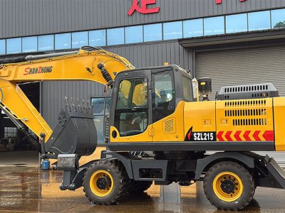 Колесный экскаватор SZL215